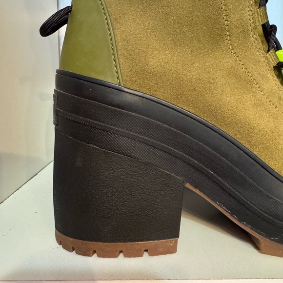 Converse Chuck Taylor All Star Hiker Boots Olive Green Heeled Gorpcore Size 8 - Picture 5 of 13